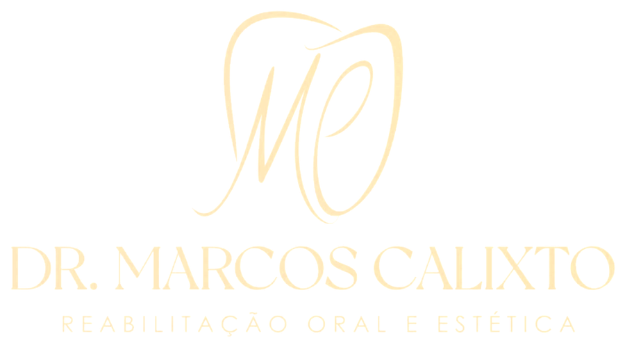 Dr. Marcos Calixto — Reabilitação Oral e Estética